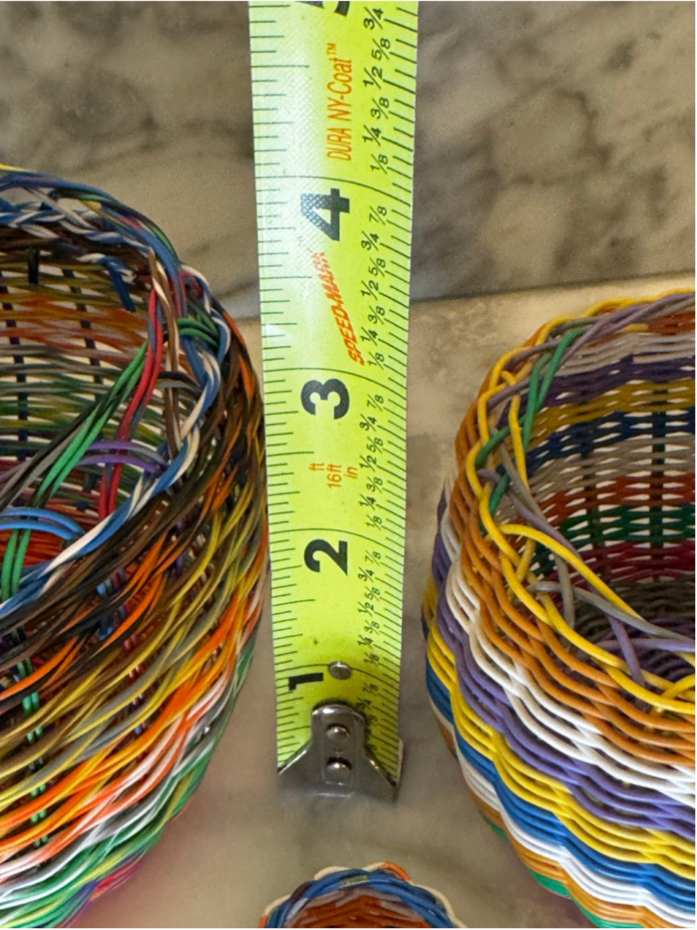 Vintage Set of 3 Handwoven South African Zulu Telephone Wire Baskets - Picture 14 of 15